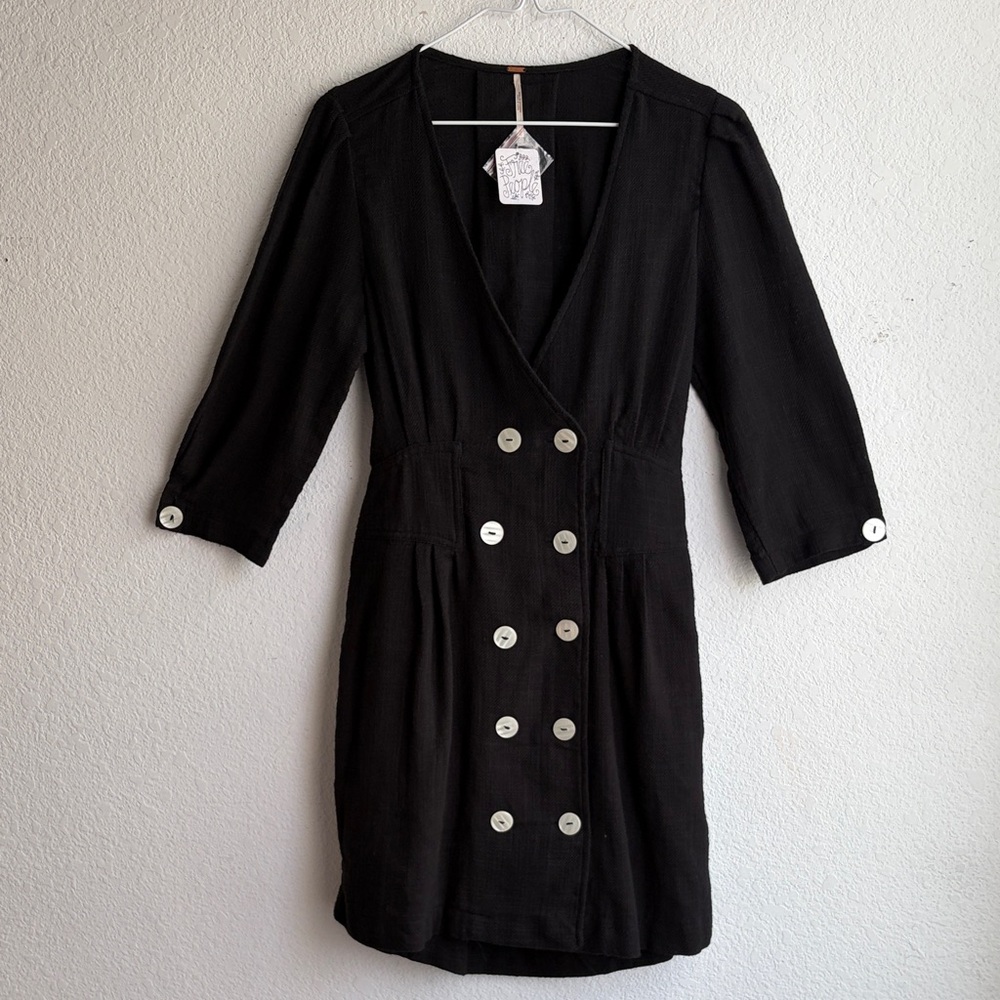 NWT Free People Endless Summer MADELINE Mini Dress Sz M Color Black %100 Cotton
